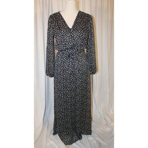Fraiche by J Long Sleeve Boho Wrap Maxi Dress MEDIUM Black White Silver Floral